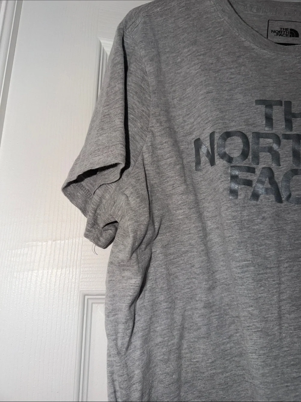 The North Face Heather Gray Short-Sleeve Logo Tee - Picture 5 of 7